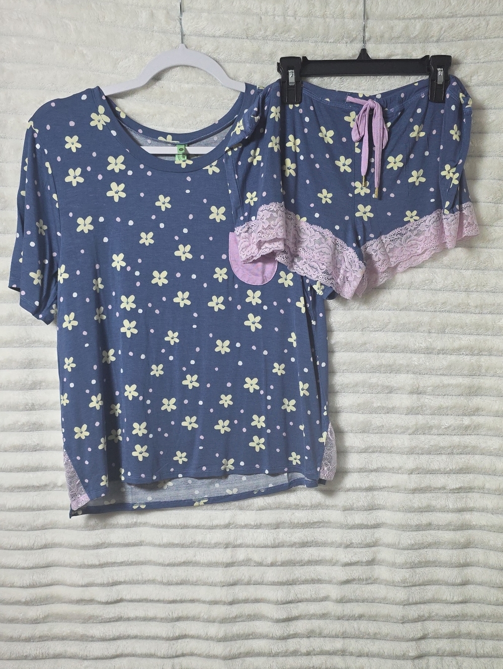 0301 Blue Floral Pajama Set with Pink Lace Trim; Smallโ